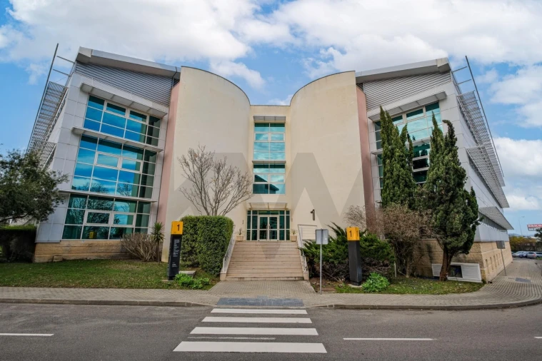 Escritório para Venda em Rio de Mouro Foto 3