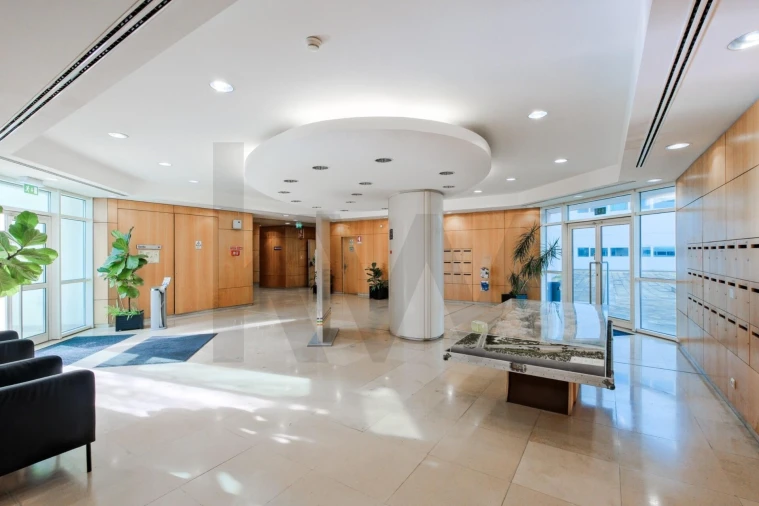 Escritório para Venda em Rio de Mouro Foto 6