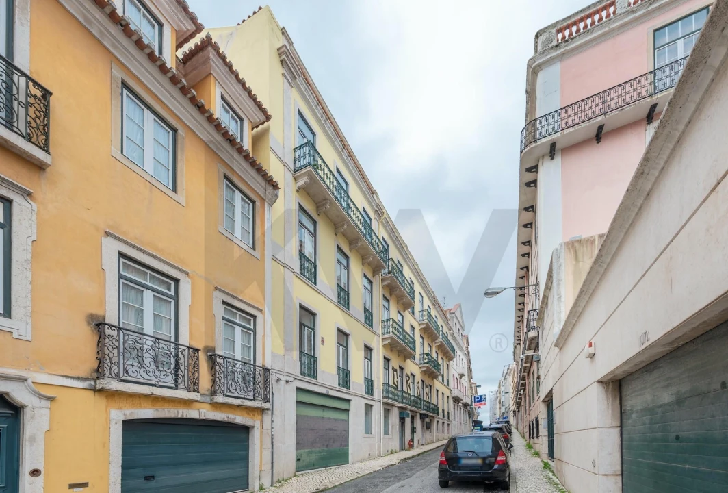 Apartamento T2 para Arrendamento em Santo António Foto 27