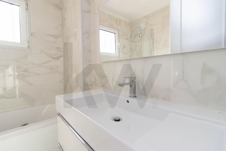 Apartamento T3 para Arrendamento em Lumiar Foto 20