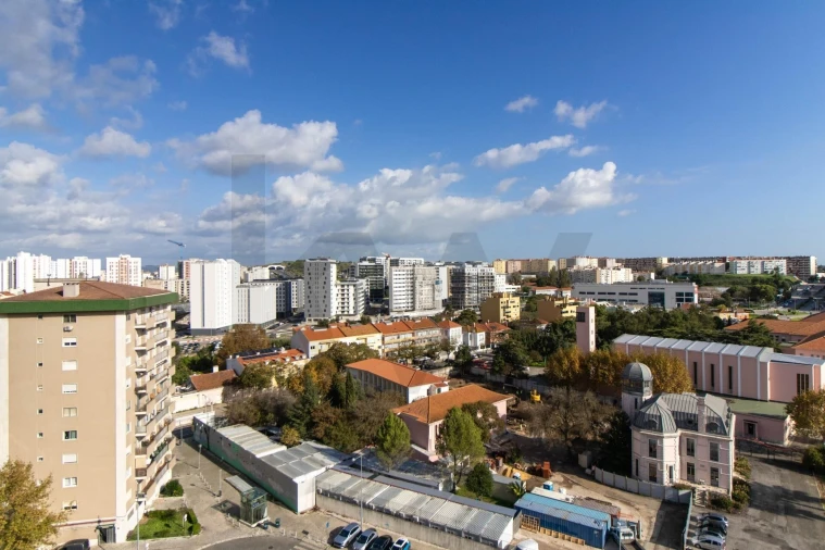 Apartamento T3 para Arrendamento em Lumiar Foto 27