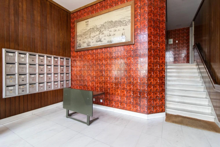 Apartamento T3 para Arrendamento em Lumiar Foto 6