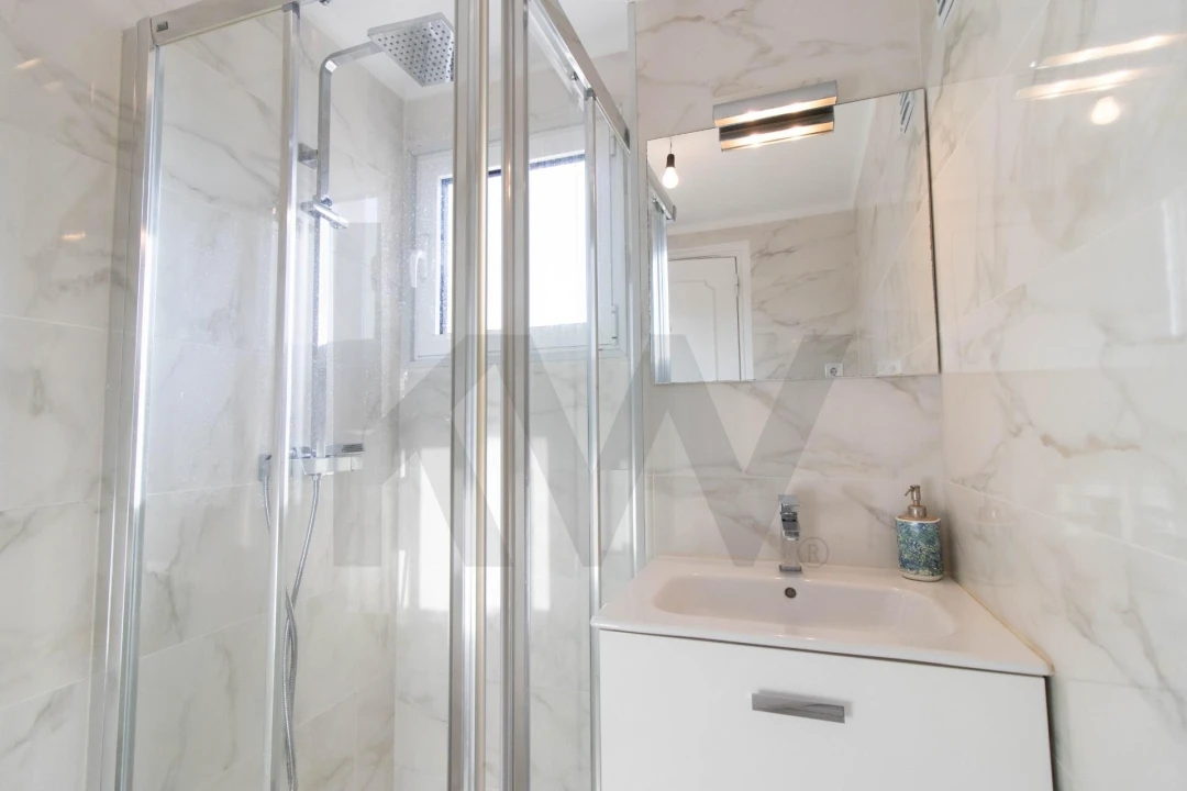 Apartamento T3 para Arrendamento em Lumiar Foto 31