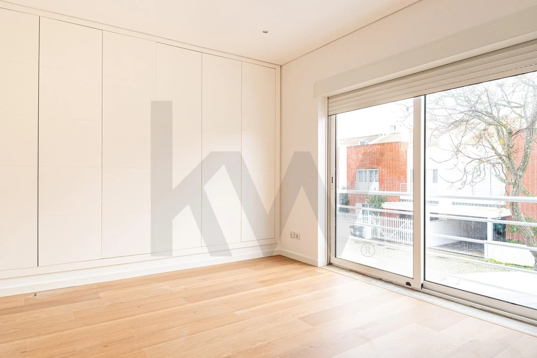 Moradia T4 para Venda em Pinhal Novo Foto 31