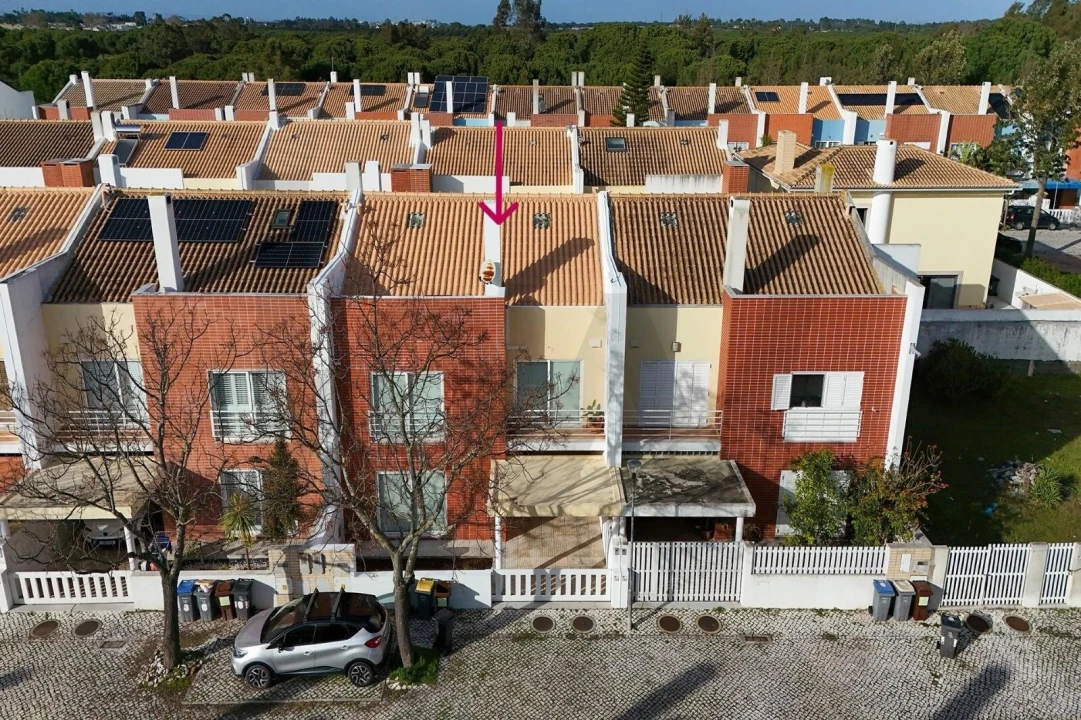 Moradia T4 para Venda em Pinhal Novo Foto 3