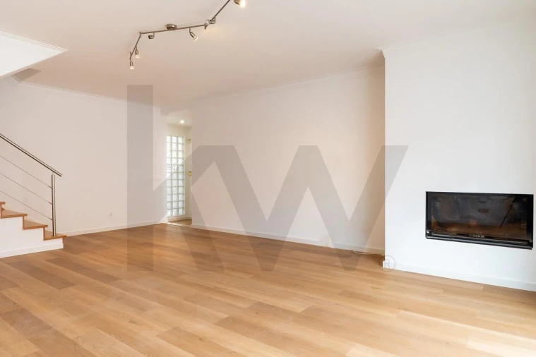 Moradia T4 para Venda em Pinhal Novo Foto 15