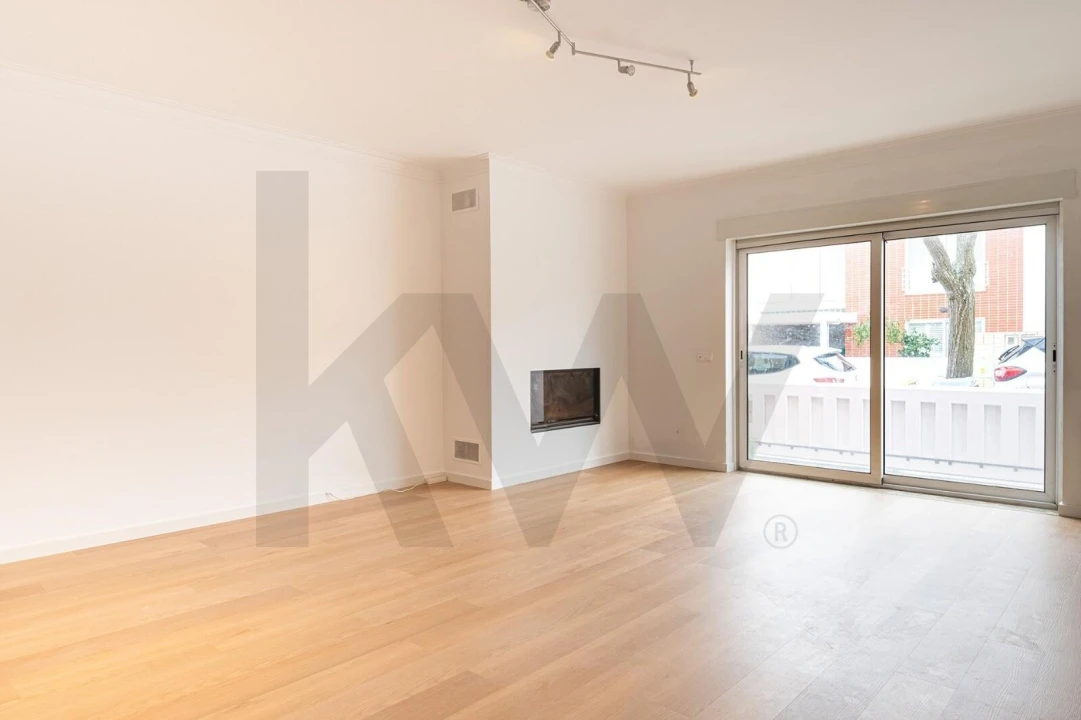 Moradia T4 para Venda em Pinhal Novo Foto 14