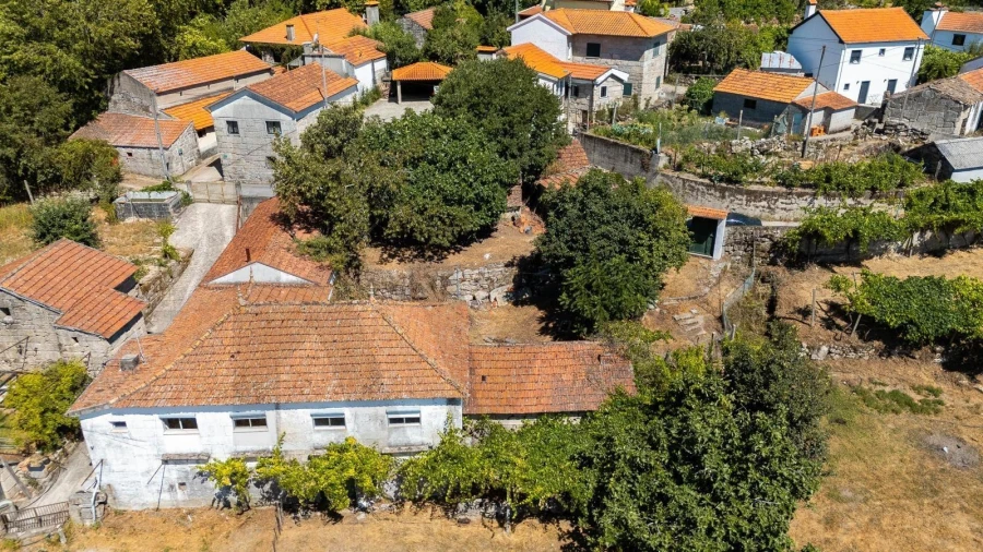 Quinta T4 para Venda em Campelo e Ovil Foto 18