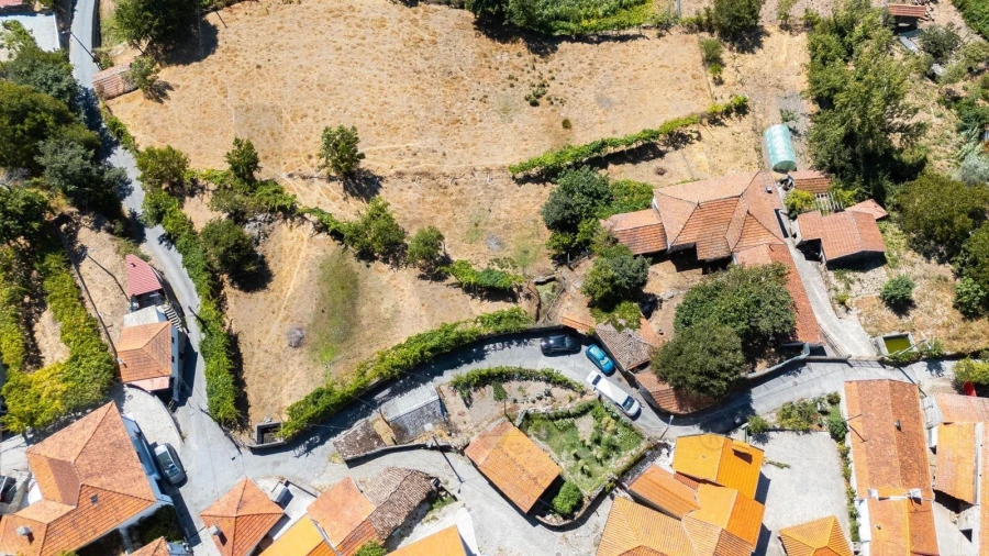 Quinta T4 para Venda em Campelo e Ovil Foto 2