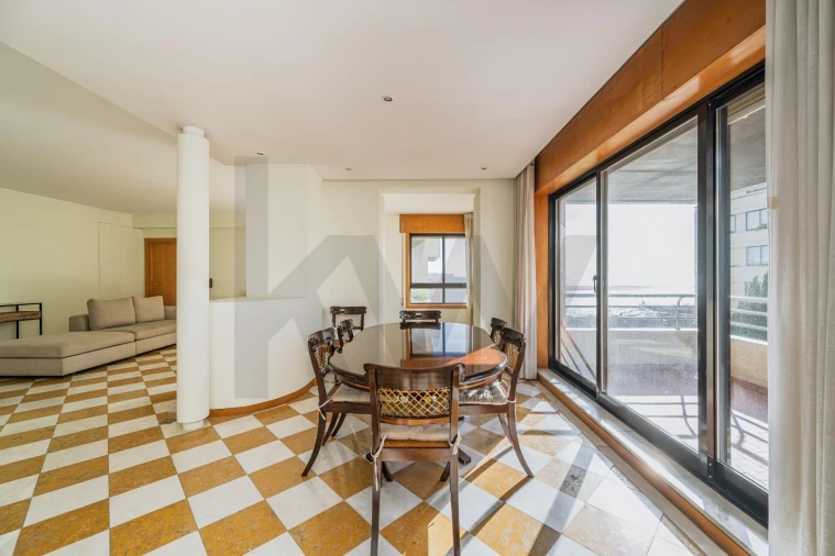 Apartamento T2 para Arrendamento em Aldoar, Foz do Douro e Nevogilde Foto 19