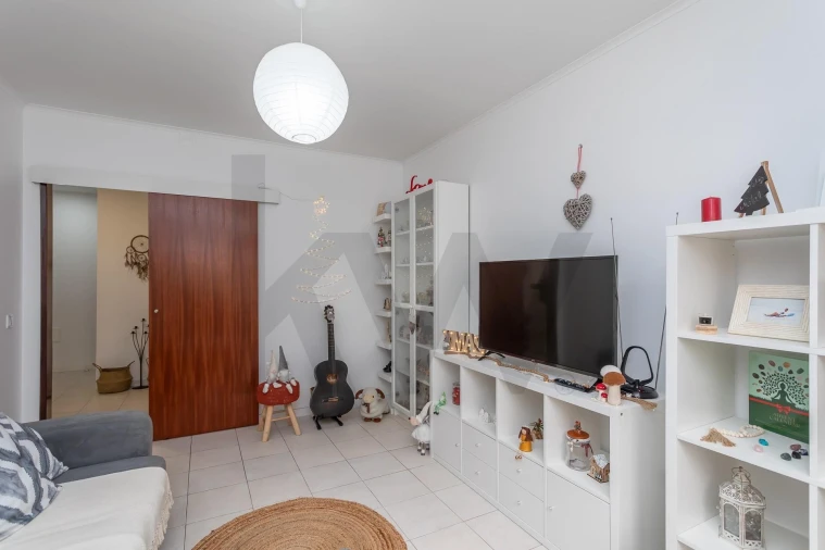 Apartamento T1 para Arrendamento em Alto do Seixalinho, Santo André e Verderena Foto 7