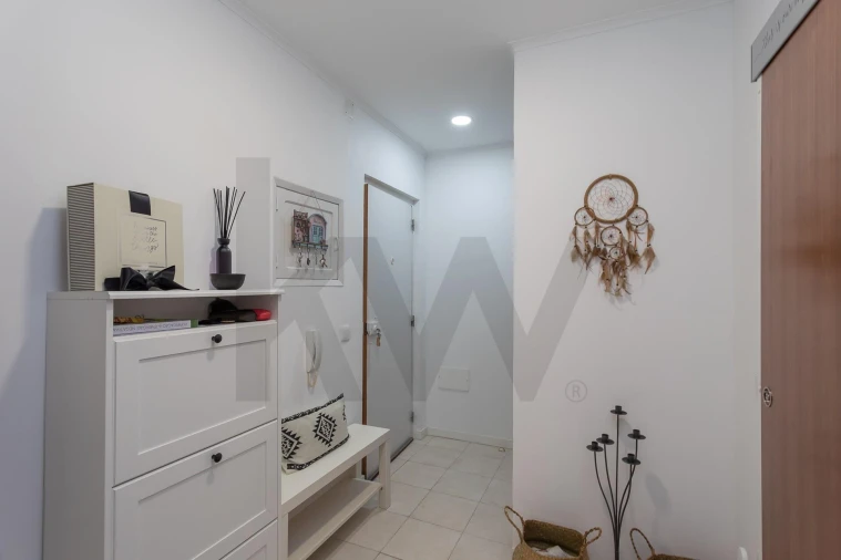 Apartamento T1 para Arrendamento em Alto do Seixalinho, Santo André e Verderena Foto 3