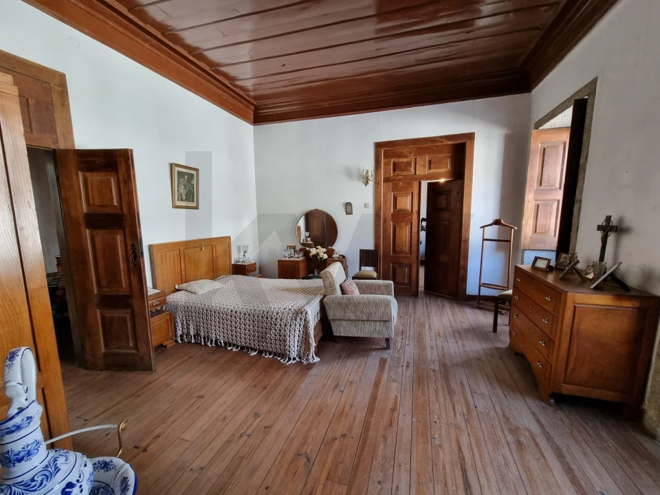 Prédio para Venda em Mesão Frio (Santo André) Foto 10