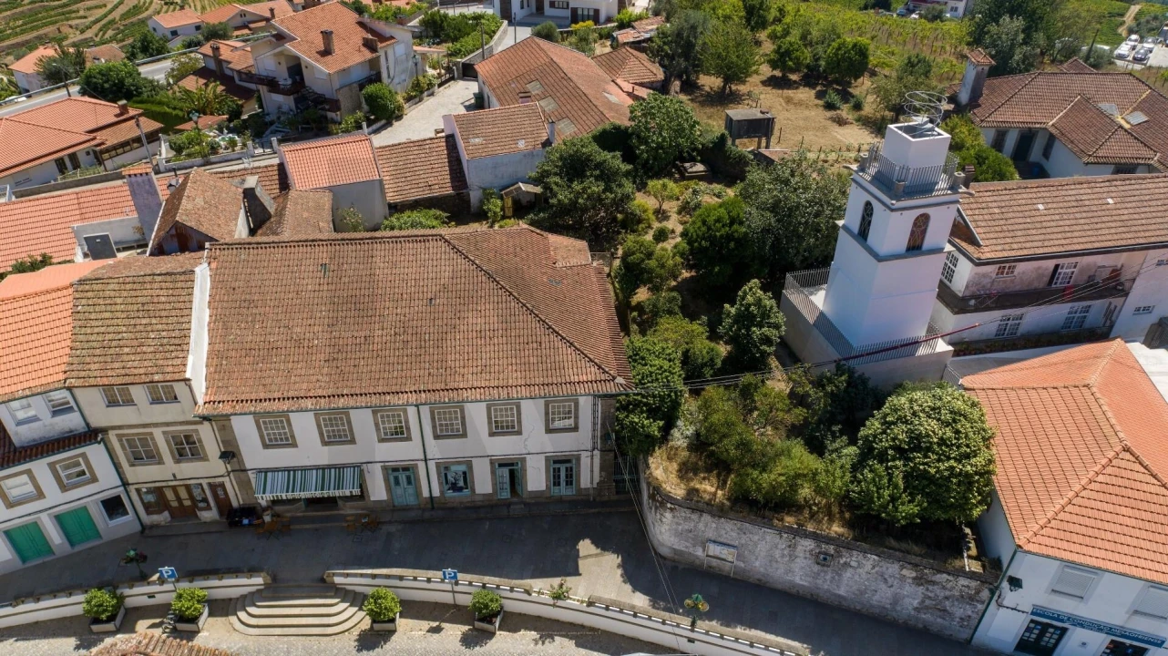 Prédio para Venda em Mesão Frio (Santo André) Foto 2
