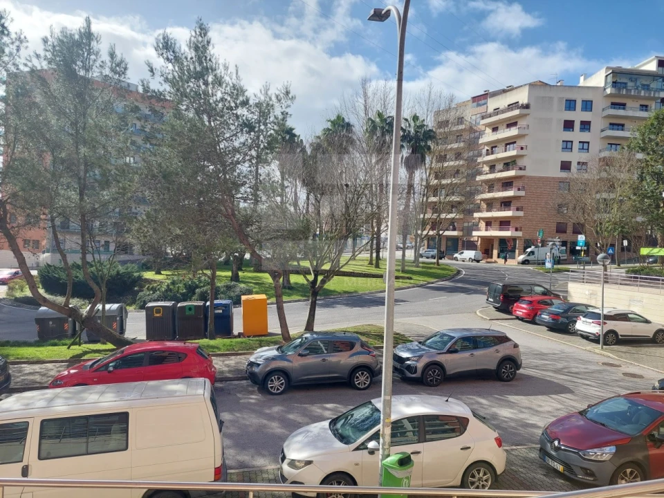 Apartamento T3 para Venda em Odivelas Foto 28