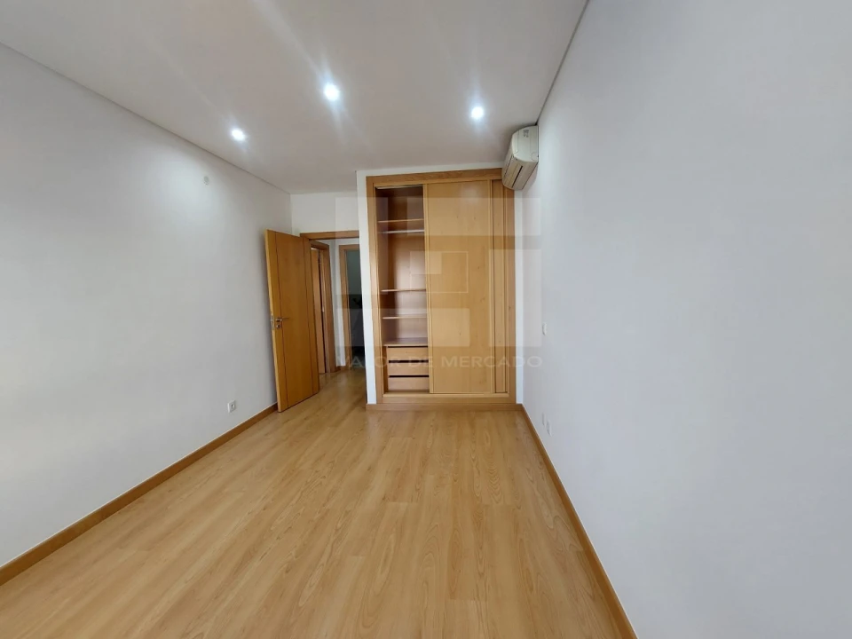 Apartamento T3 para Venda em Odivelas Foto 20