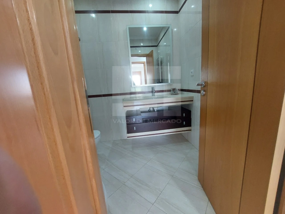 Apartamento T3 para Venda em Odivelas Foto 26