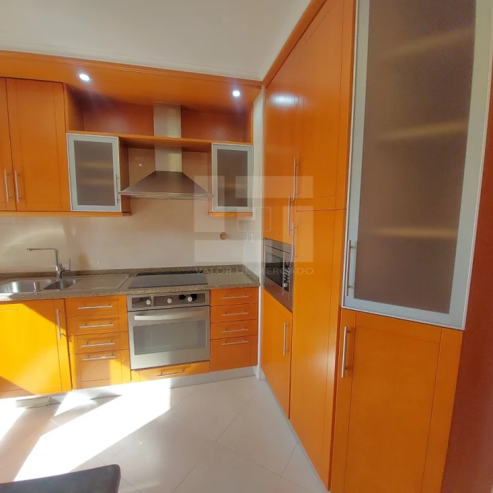 Apartamento T3 para Venda em Odivelas Foto 31