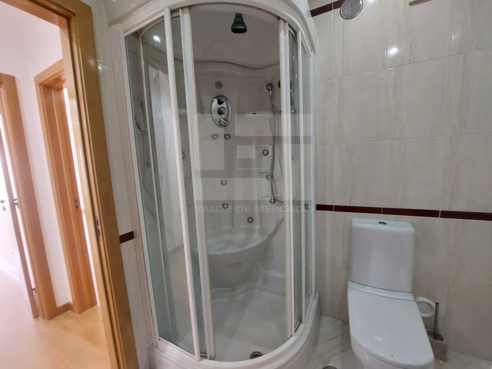 Apartamento T3 para Venda em Odivelas Foto 32