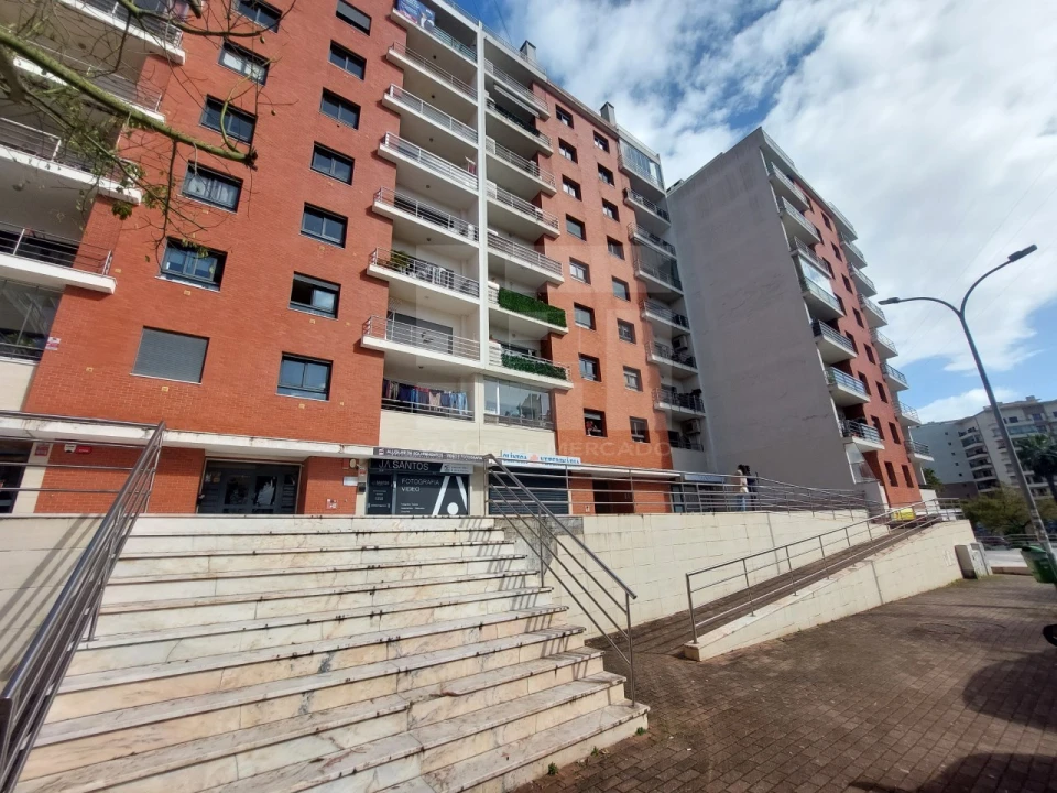 Apartamento T3 para Venda em Odivelas Foto 39