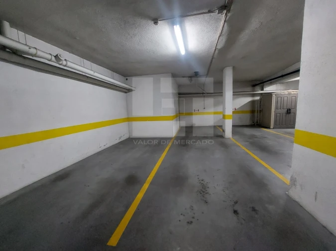 Apartamento T3 para Venda em Odivelas Foto 33