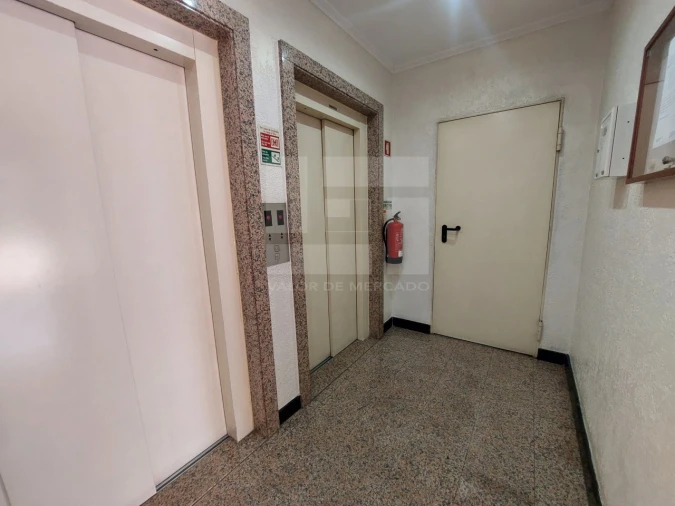 Apartamento T3 para Venda em Odivelas Foto 36