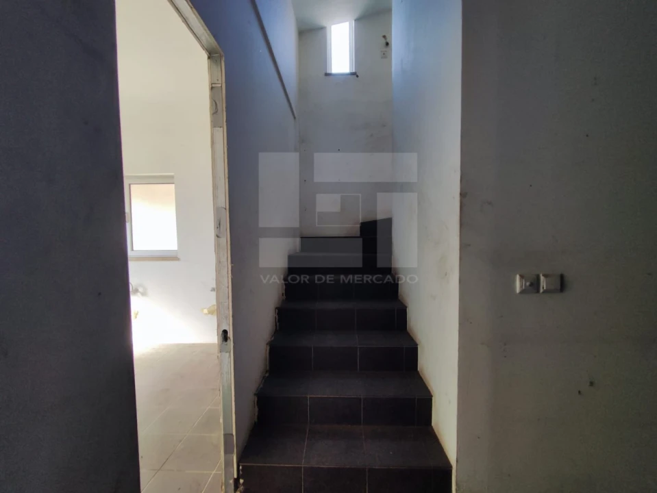 Moradia T4 para Venda em Castro Daire Foto 37