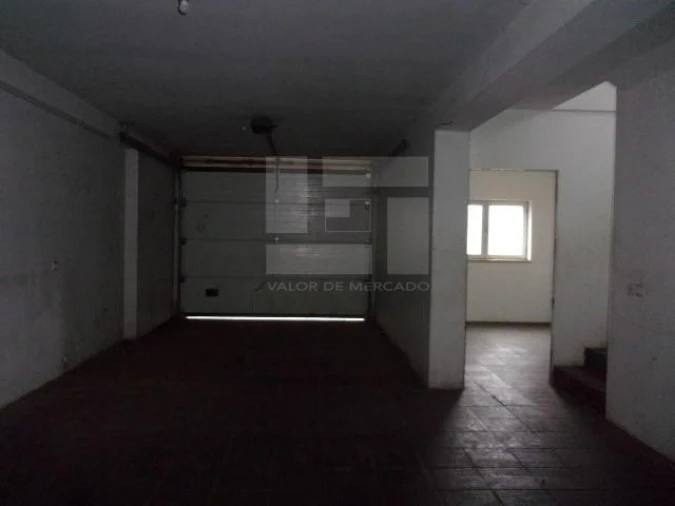 Moradia T4 para Venda em Castro Daire Foto 18