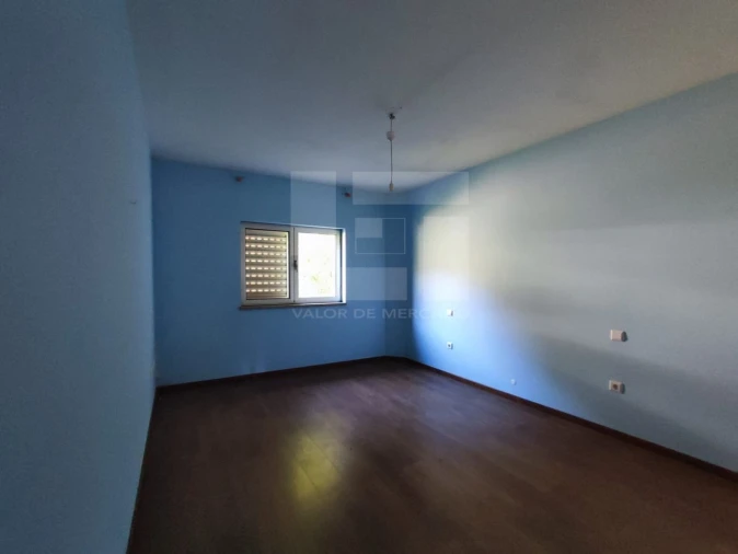 Moradia T4 para Venda em Castro Daire Foto 14