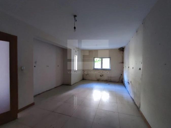 Moradia T4 para Venda em Castro Daire Foto 29