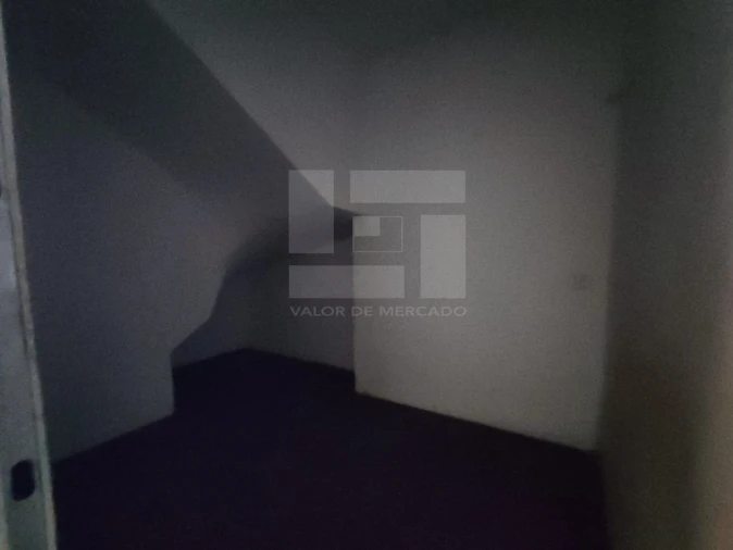 Moradia T4 para Venda em Castro Daire Foto 34