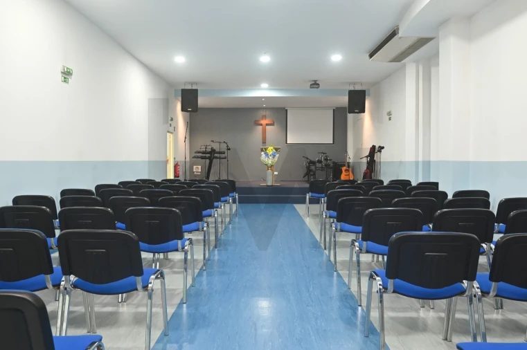 Loja para Venda em Massamá e Monte Abraão Foto 7