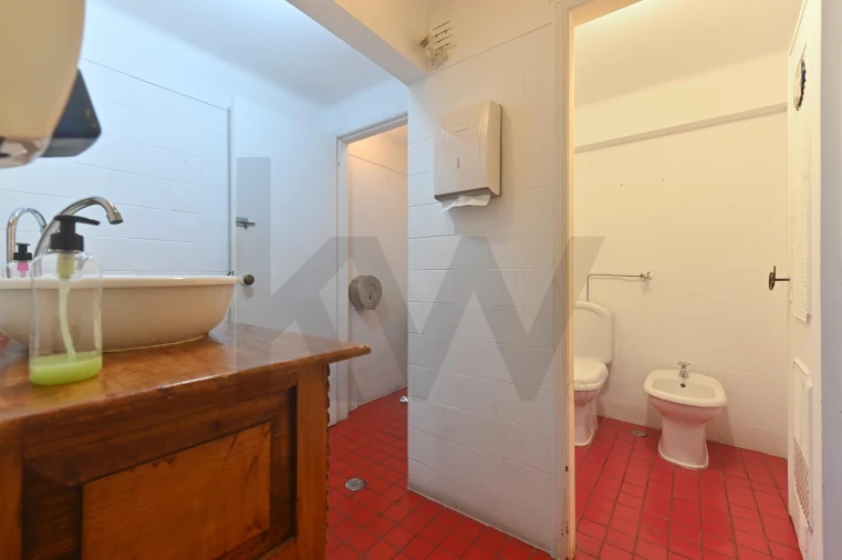 Loja para Venda em Massamá e Monte Abraão Foto 17