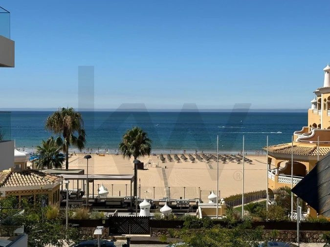 Moradia T5 para Venda em Portimão Foto 1