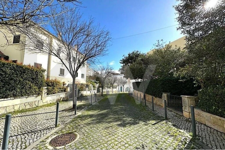 Moradia T5 para Venda em Portimão Foto 46