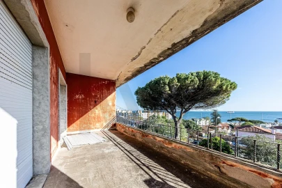 Moradia T5 para Venda em Oeiras e São Julião da Barra, Paço de Arcos e Caxias