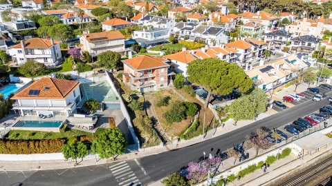 Moradia T5 para Venda em Oeiras e São Julião da Barra, Paço de Arcos e Caxias