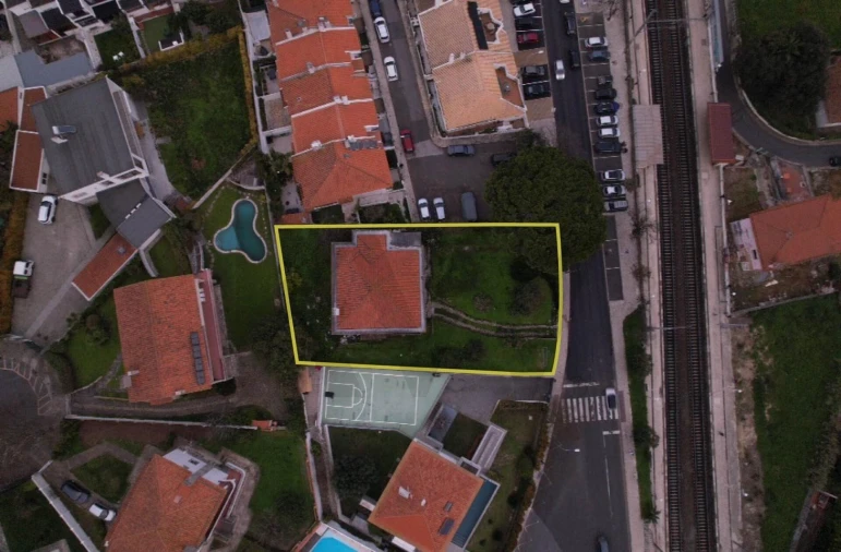 Moradia T5 para Venda em Oeiras e São Julião da Barra, Paço de Arcos e Caxias Foto 9