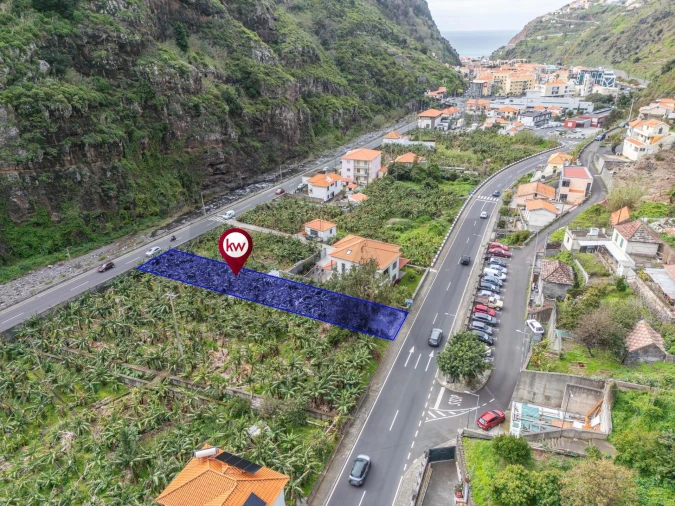 Terreno para Venda em Ribeira Brava Foto 18