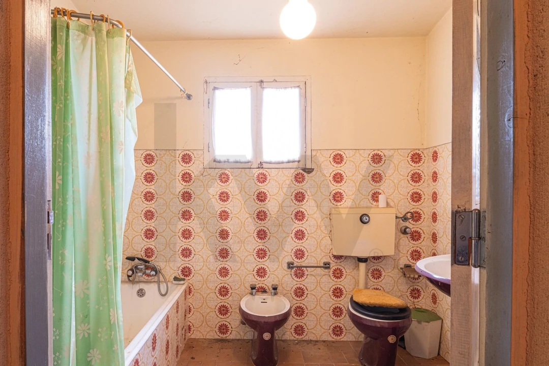 Moradia T5 para Venda em Arneiro das Milhariças Foto 31