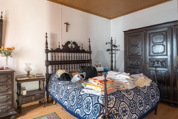 Moradia T5 para Venda em Arneiro das Milhariças Foto 18