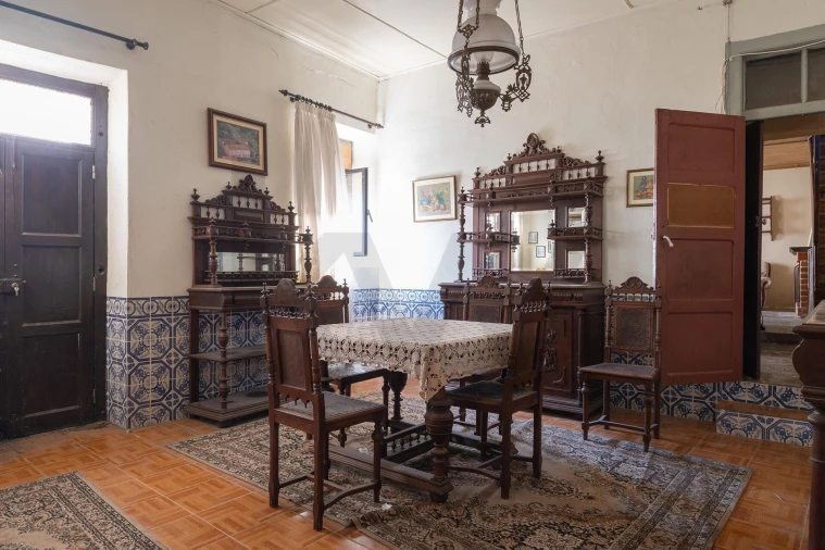 Moradia T5 para Venda em Arneiro das Milhariças Foto 17