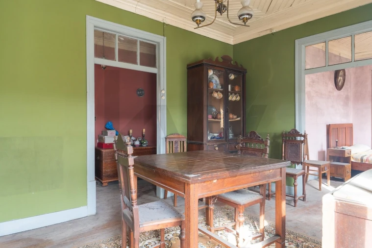 Moradia T5 para Venda em Arneiro das Milhariças Foto 28