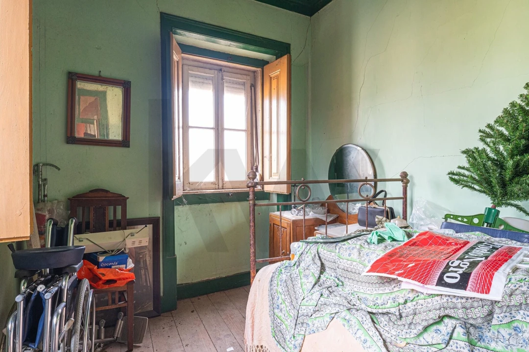 Moradia T5 para Venda em Arneiro das Milhariças Foto 25