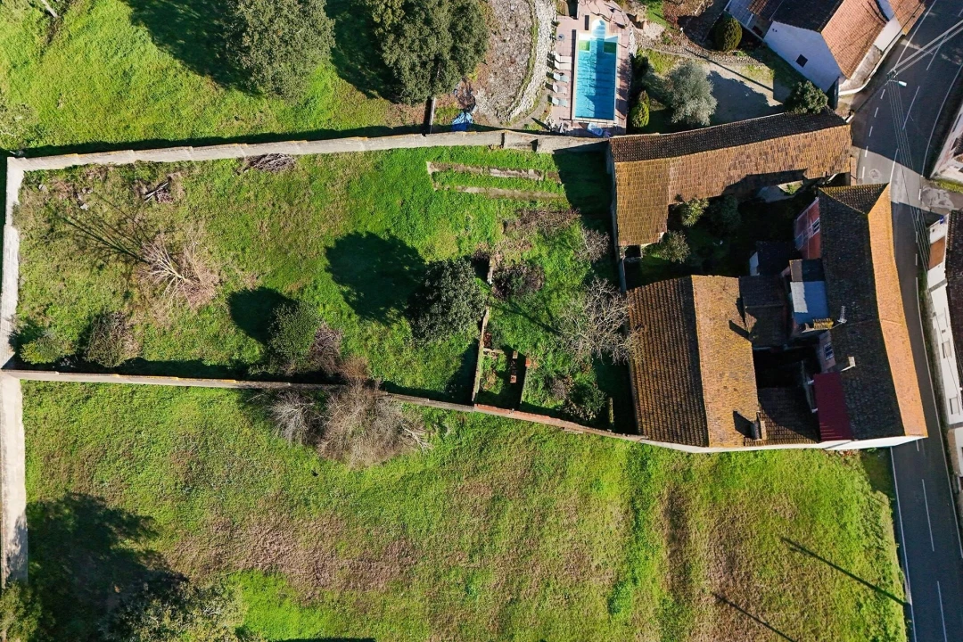 Moradia T5 para Venda em Arneiro das Milhariças Foto 36