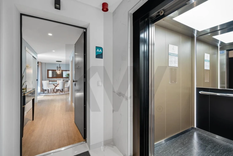 Apartamento T3 para Venda em São Martinho Foto 2