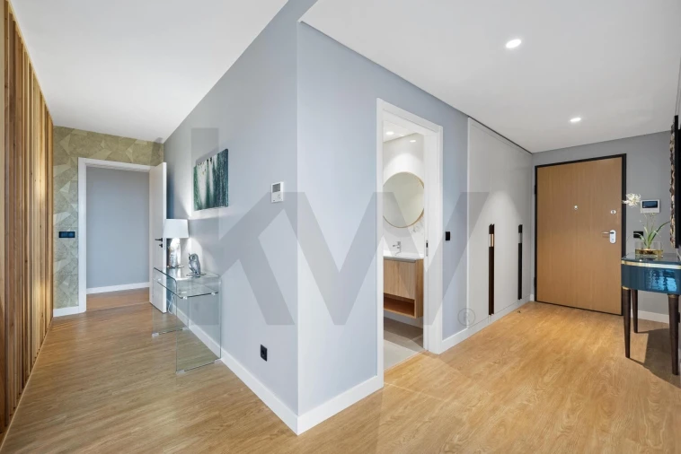 Apartamento T3 para Venda em São Martinho Foto 4