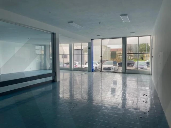 Armazém para Arrendamento em Matosinhos e Leça da Palmeira Foto 4