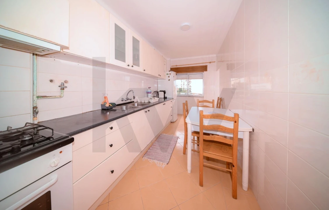 Apartamento T2 para Venda em Setubal (São Sebastião) Foto 1