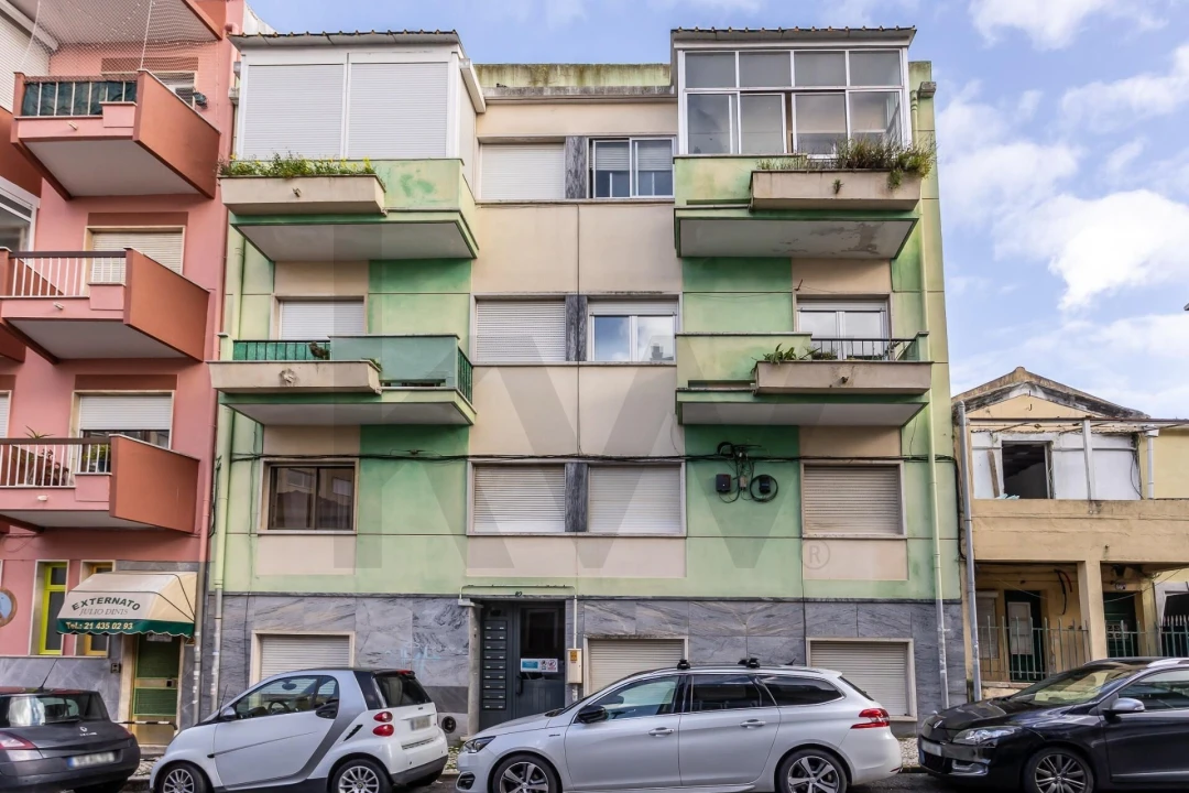 Apartamento T2 para Venda em Queluz e Belas Foto 24